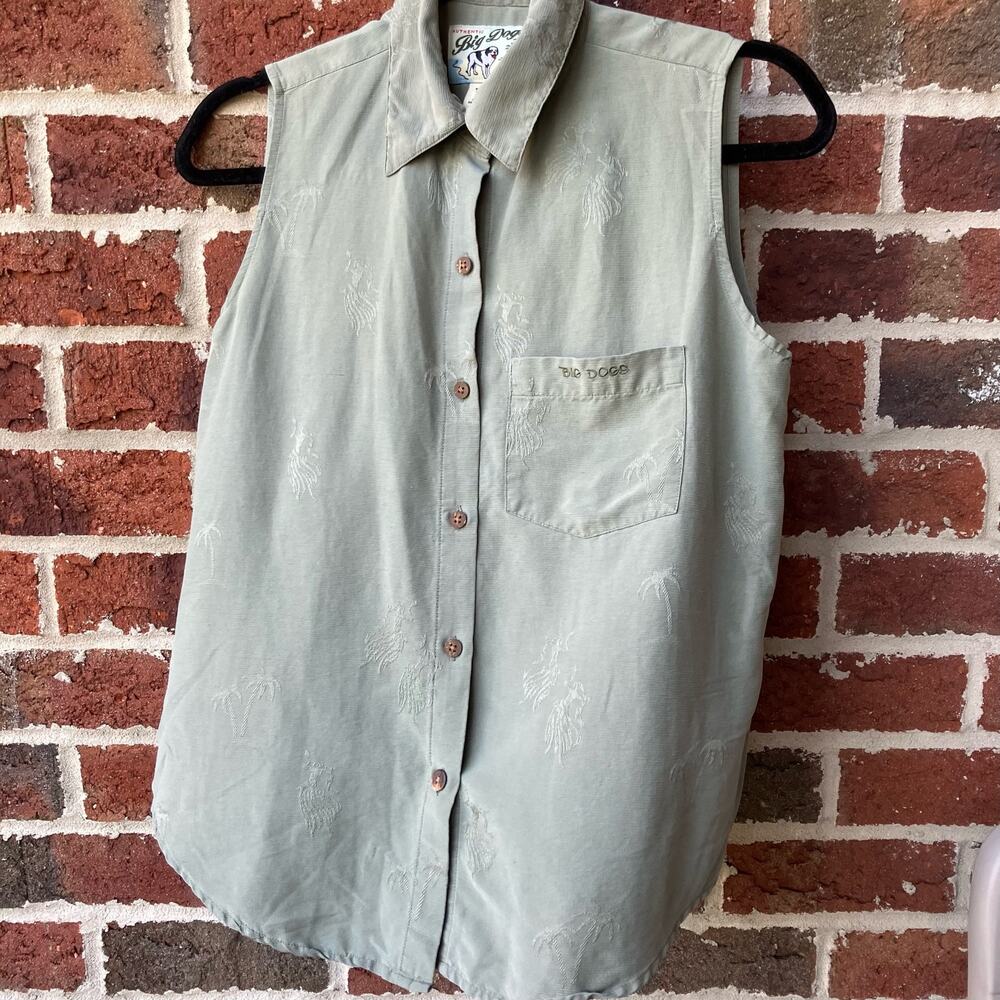 Big Dogs Green Sleeveless Button Down Shirt
